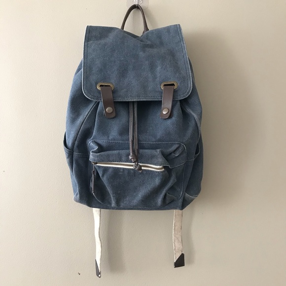 Everlane Handbags - Everlane Twill Backpack